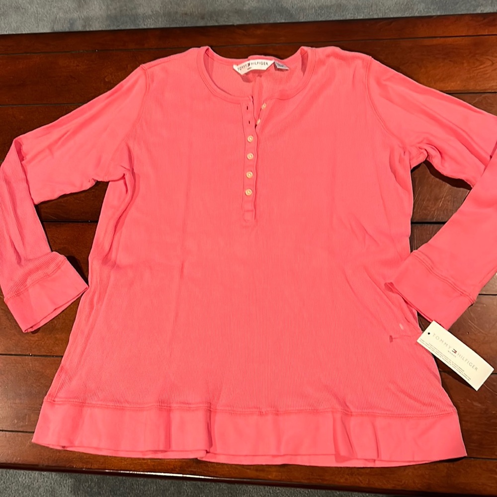 NWT VTG Tommy Hilfiger Woman Coral Melon Ribbed Henley Tee 100% cotton Size 1X